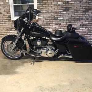 Meet your Posher, Todd